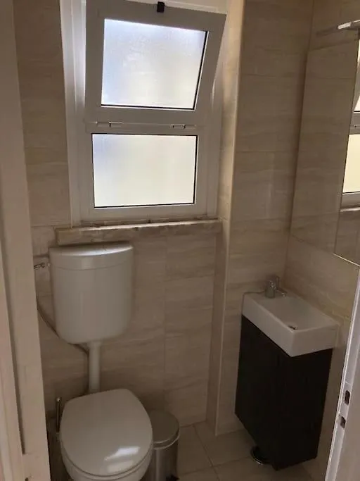 Apartamento Bem Localizado Para Familias & Amigos Apartman Lisboa Portugália